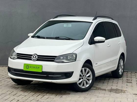 VOLKSWAGEN SPACEFOX 1.6 MI TREND 8V FLEX 4P MANUAL VOLKSWAGEN SPACEFOX 1.6 MI TREND 8V FLEX 4P MANUAL